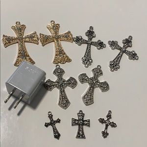 9 Cross charms with rhinestones